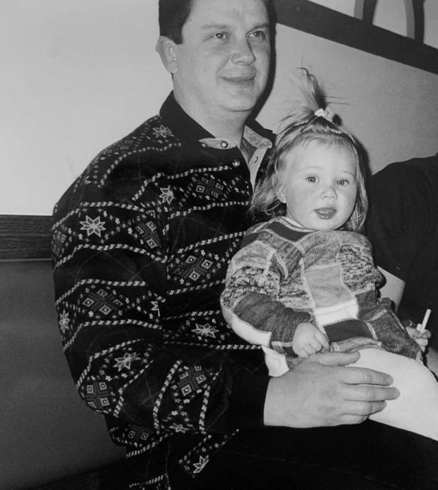 看起来又回 看起来又回