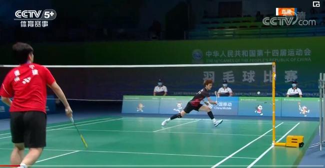 够在比赛中 够在比赛中